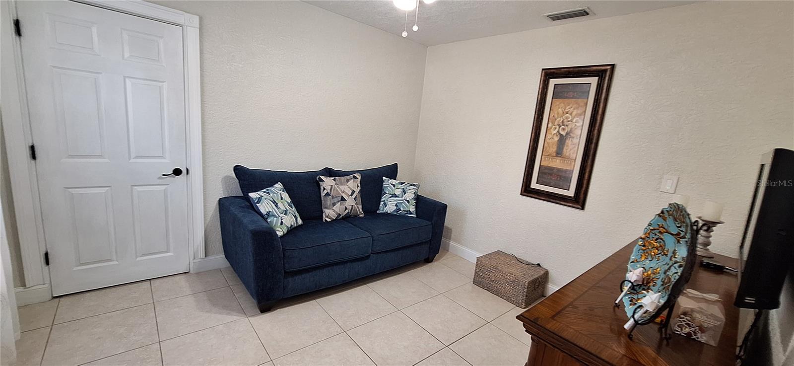 Image 43 of 53 For 5950 49th Avenue N