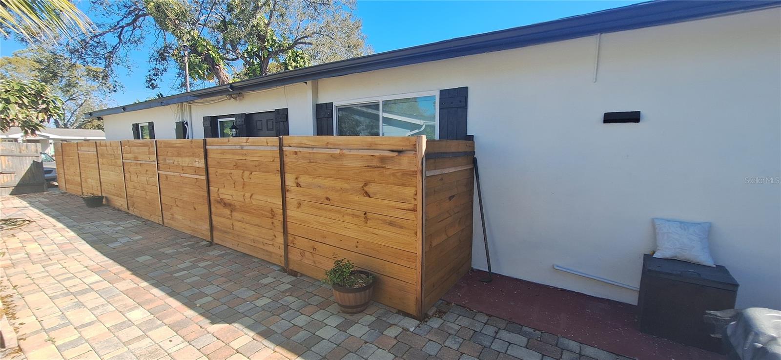 Image 5 of 53 For 5950 49th Avenue N