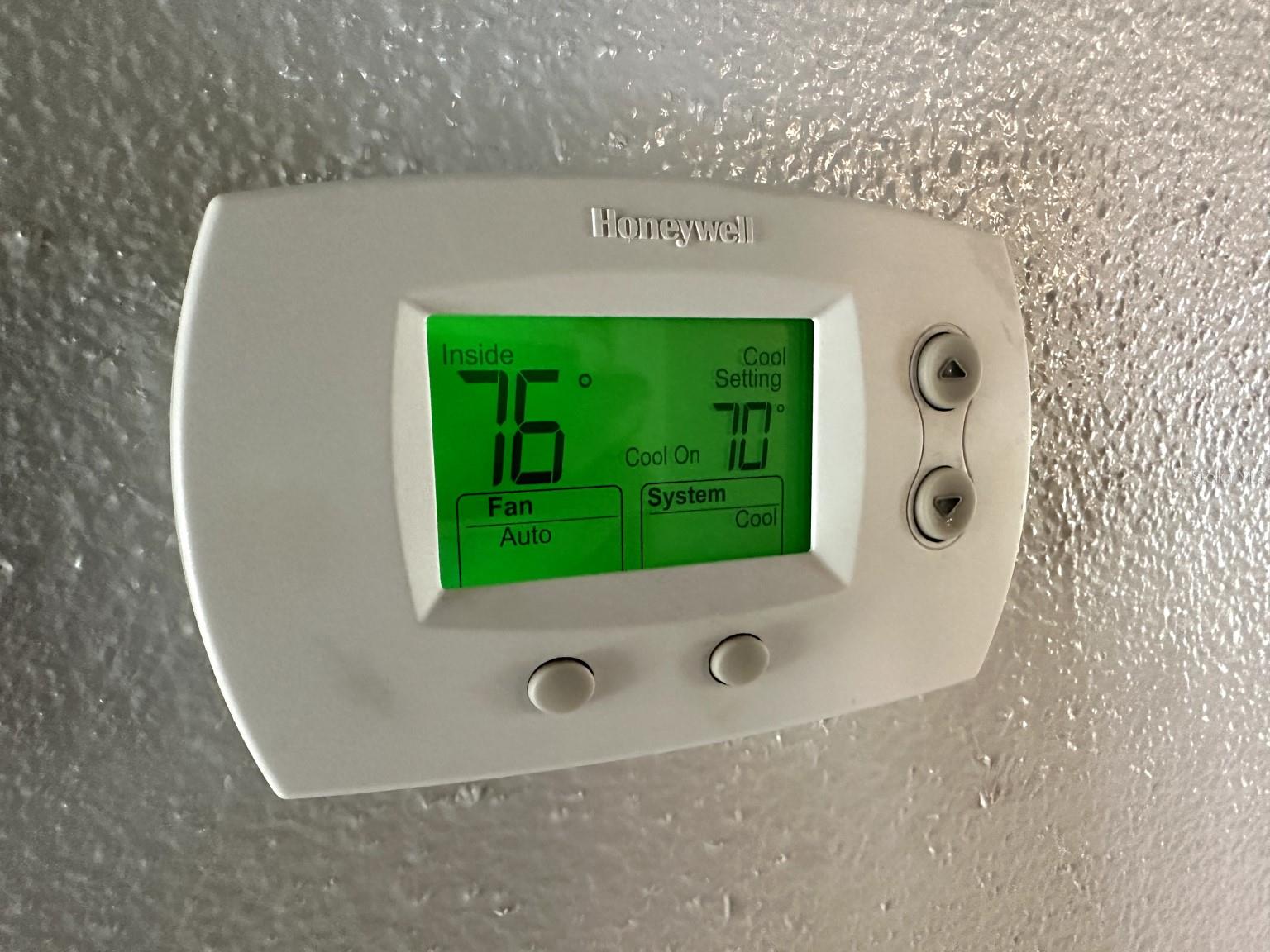 Image 10 of 27 For 715 51st Avenue N