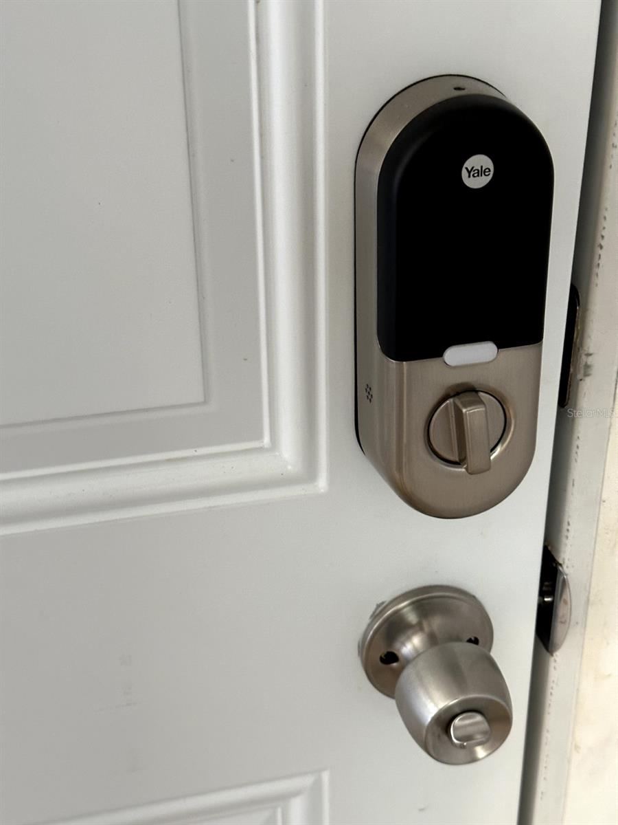 Image 20 of 27 For 715 51st Avenue N