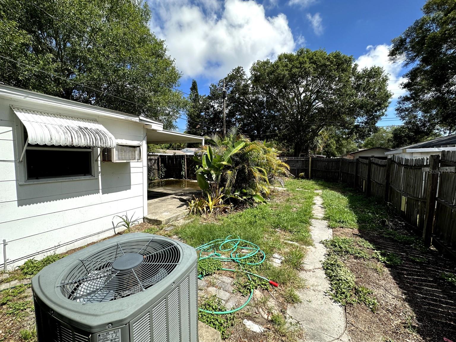 Image 22 of 27 For 715 51st Avenue N