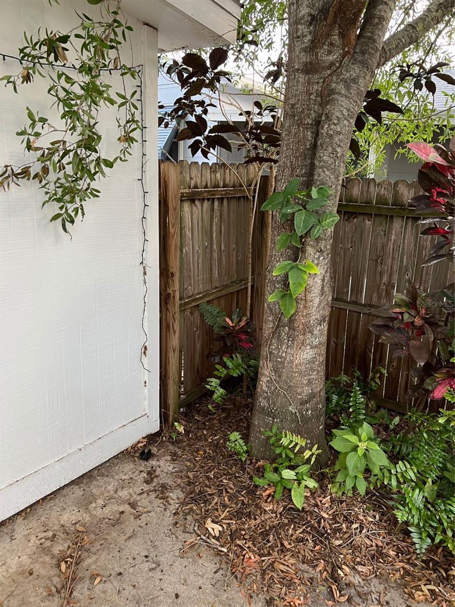 Image 25 of 27 For 715 51st Avenue N