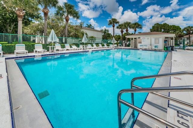 Image 40 of 48 For 416 Meadow Lane 416