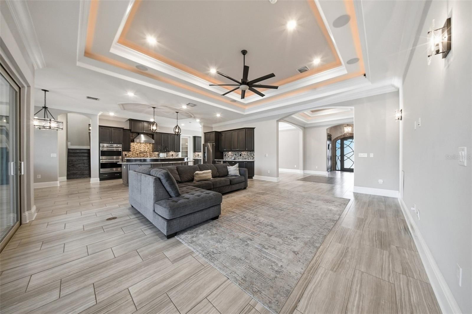 Image 15 of 66 For 7162 Graybrook Drive