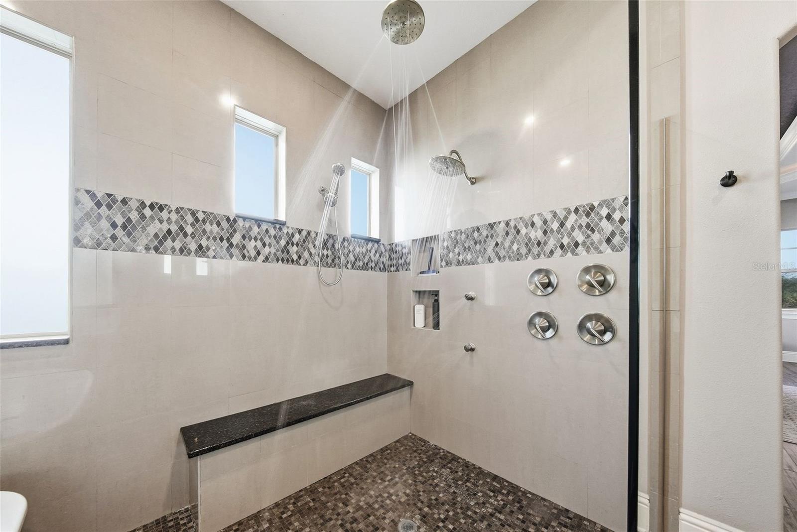 Image 31 of 66 For 7162 Graybrook Drive