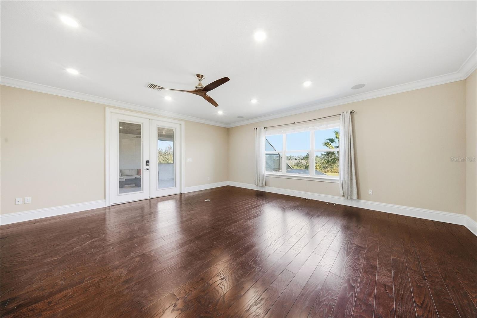 Image 42 of 66 For 7162 Graybrook Drive