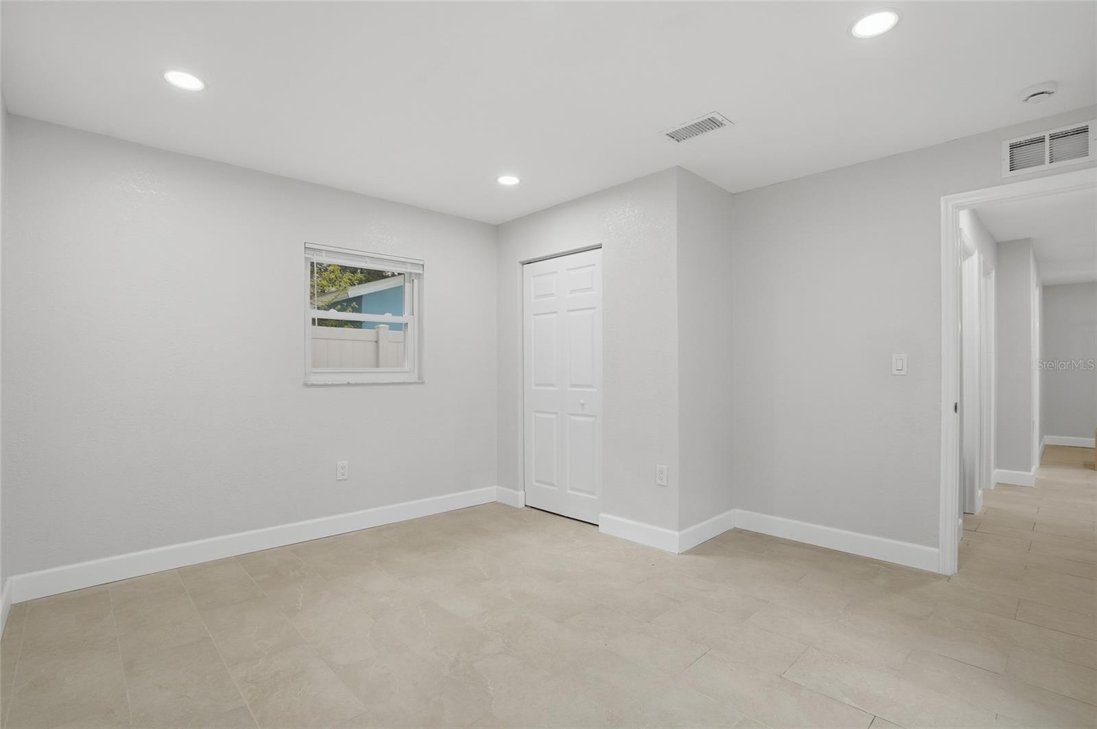 Image 28 of 37 For 11491 60th Lane N