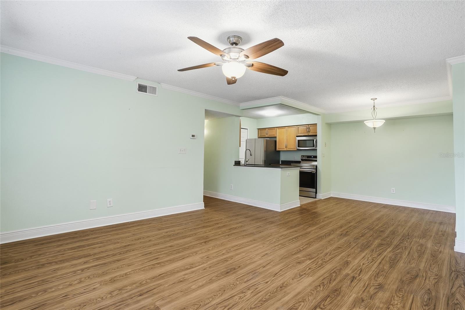 Image 11 of 42 For 3275 Haviland Court 103