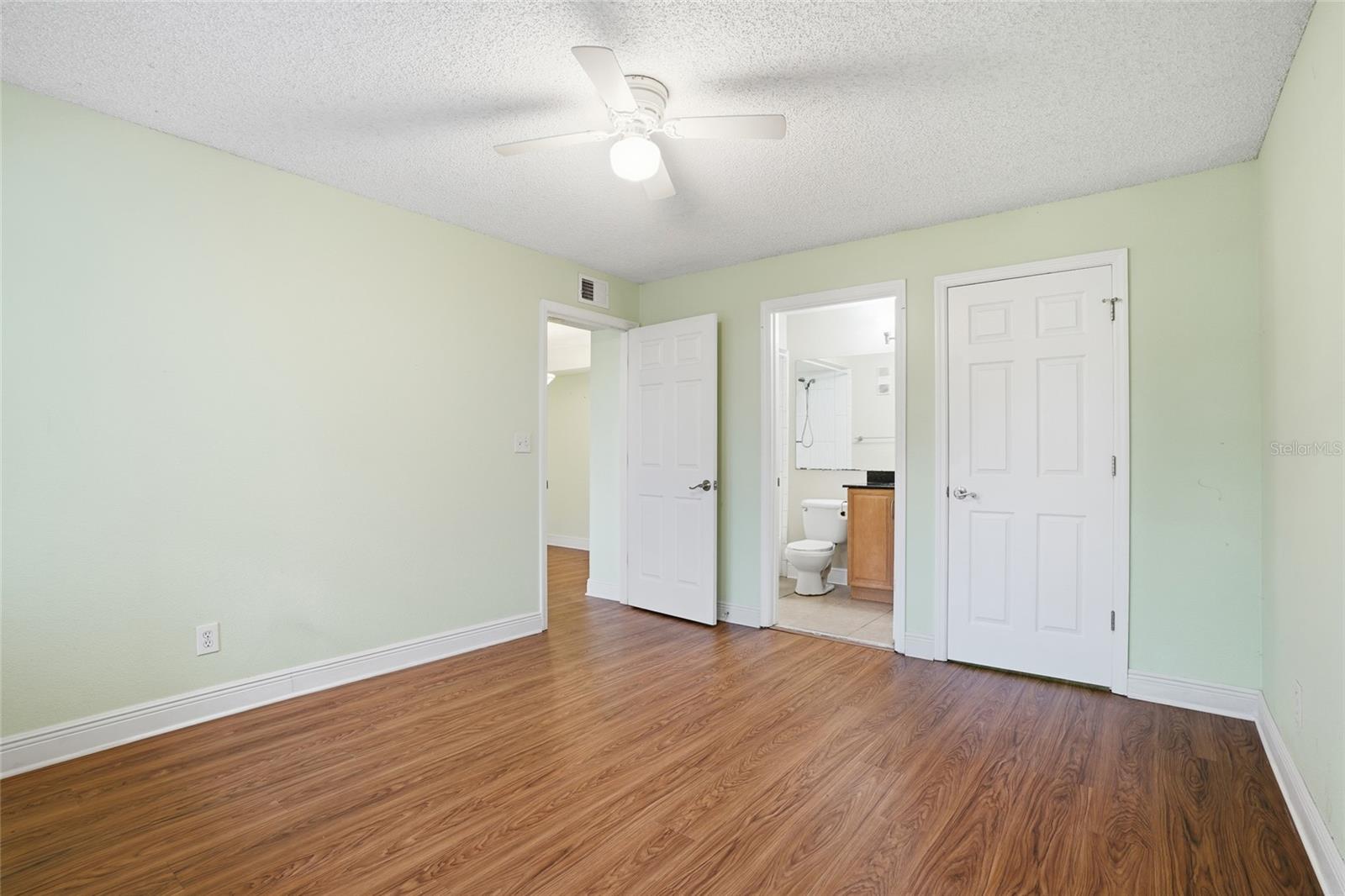 Image 19 of 42 For 3275 Haviland Court 103