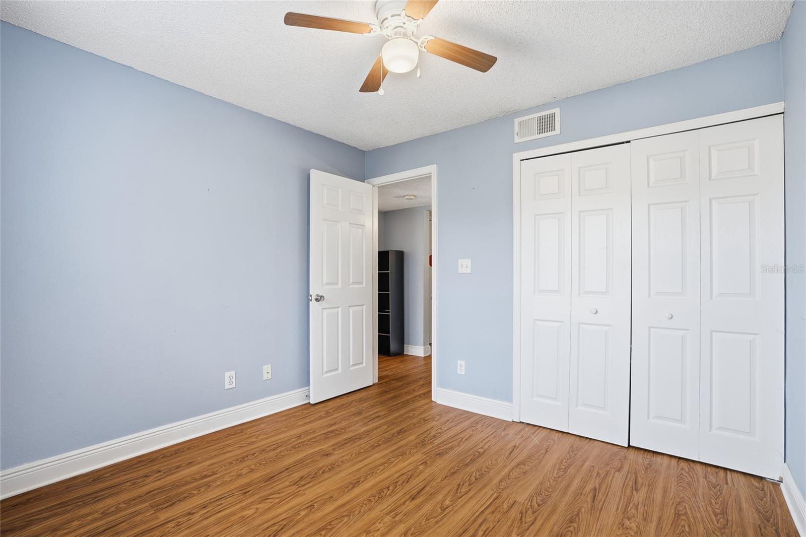 Image 25 of 42 For 3275 Haviland Court 103