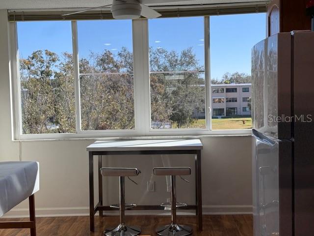 Image 23 of 25 For 4915 Bay Street Ne 322