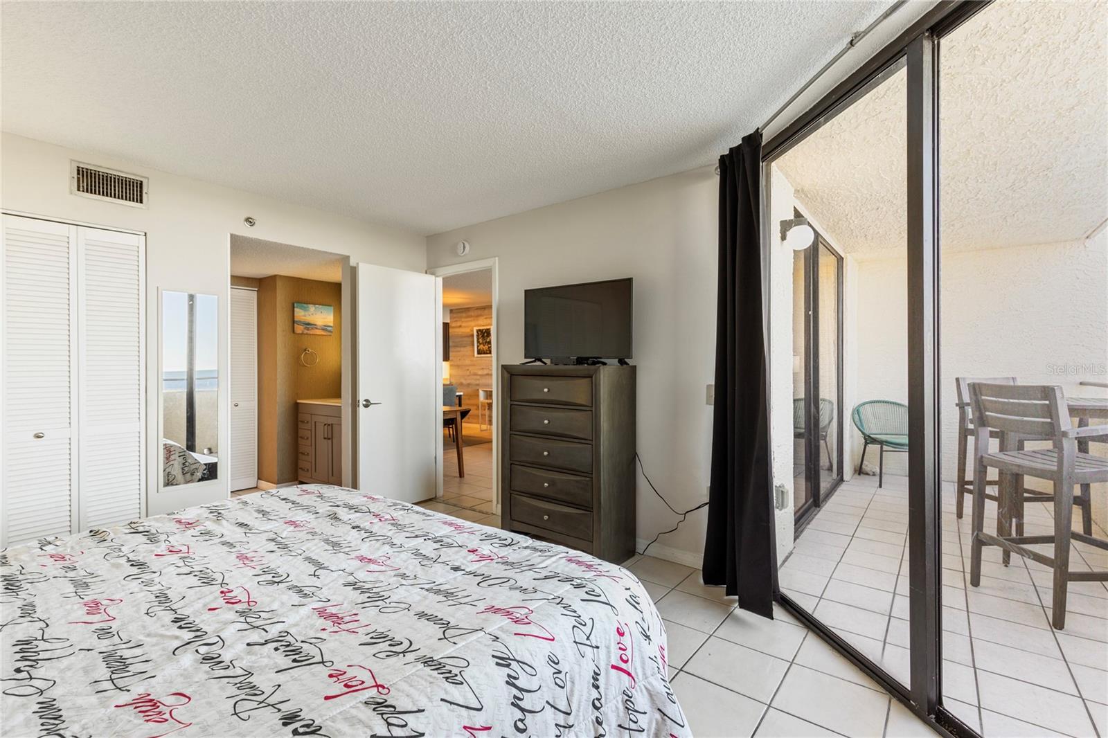 Image 12 of 26 For 6009 Sea Ranch Drive 307