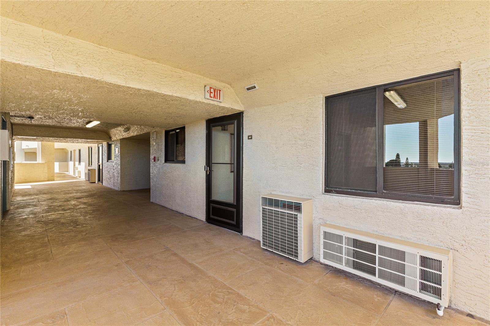 Image 4 of 26 For 6009 Sea Ranch Drive 307