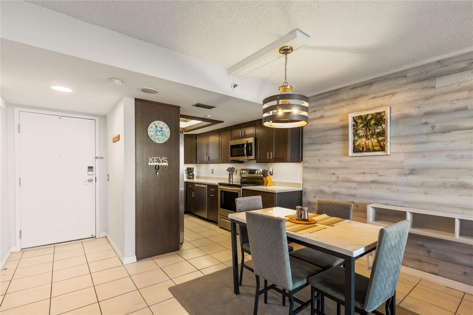 Image 7 of 26 For 6009 Sea Ranch Drive 307