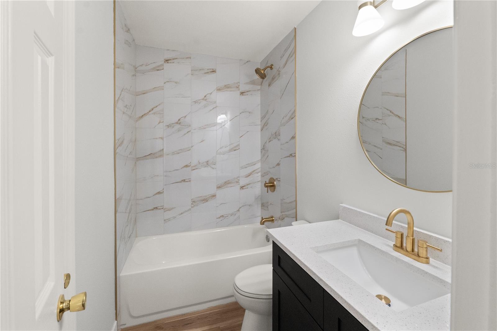 Image 10 of 21 For 2213 Ohio Avenue