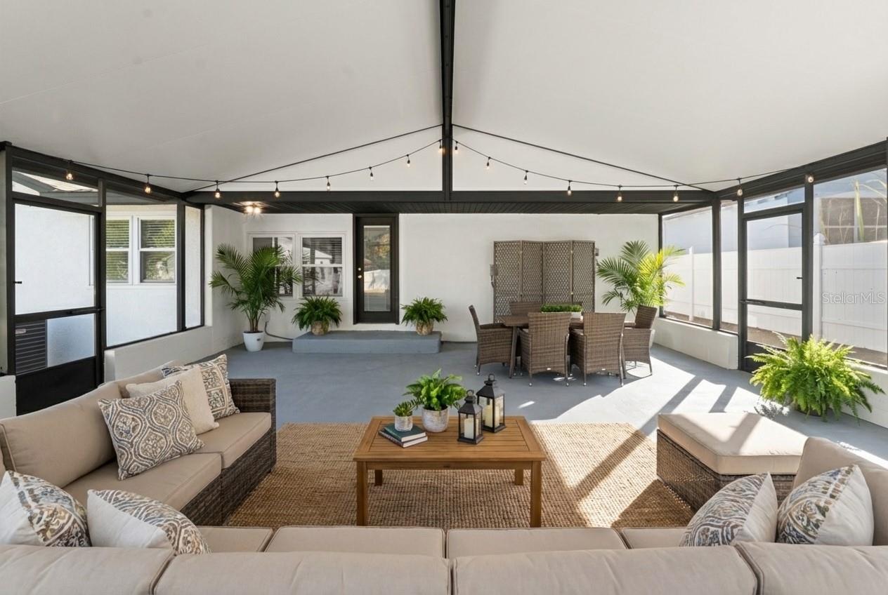 Image 3 of 21 For 2213 Ohio Avenue