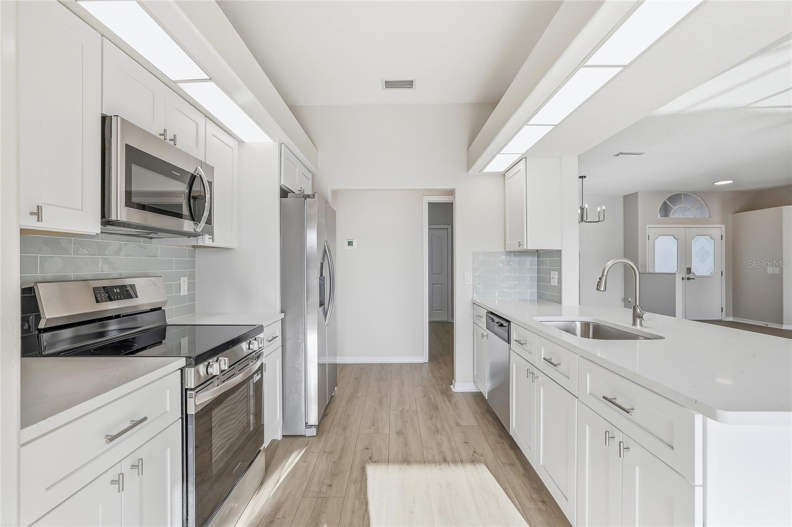 Image 12 of 44 For 8404 Cambria Court