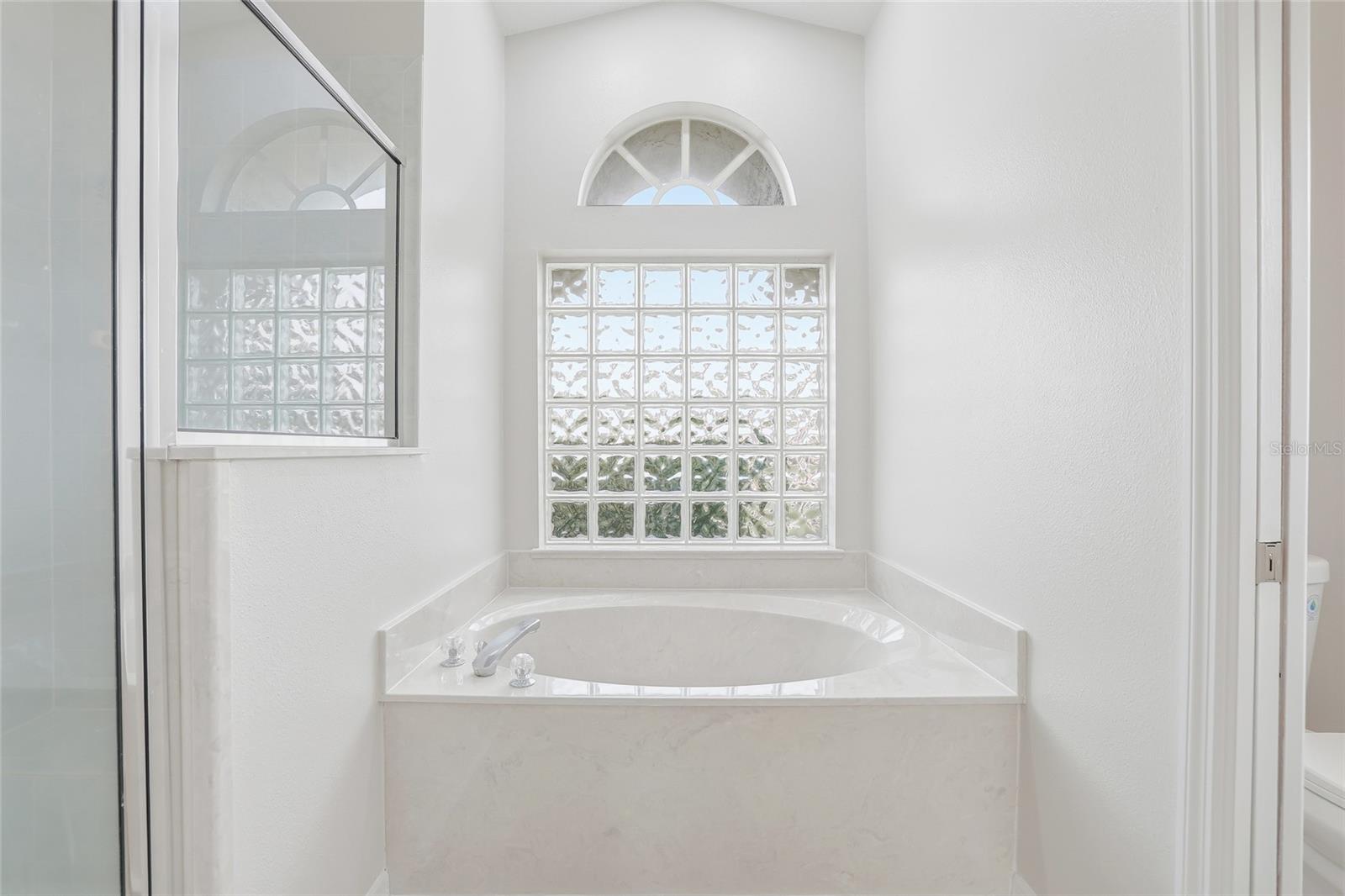 Image 23 of 44 For 8404 Cambria Court