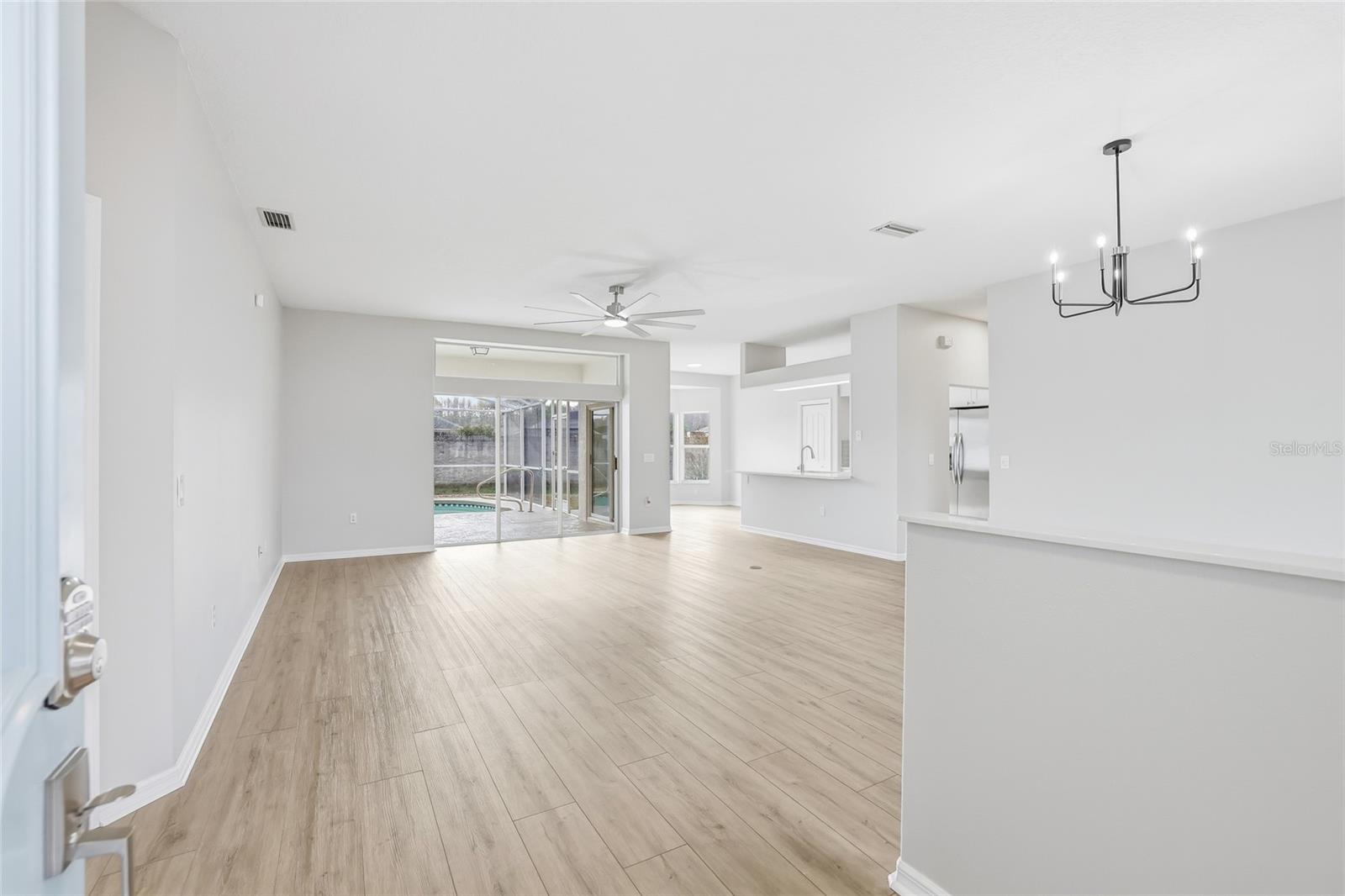 Image 4 of 44 For 8404 Cambria Court