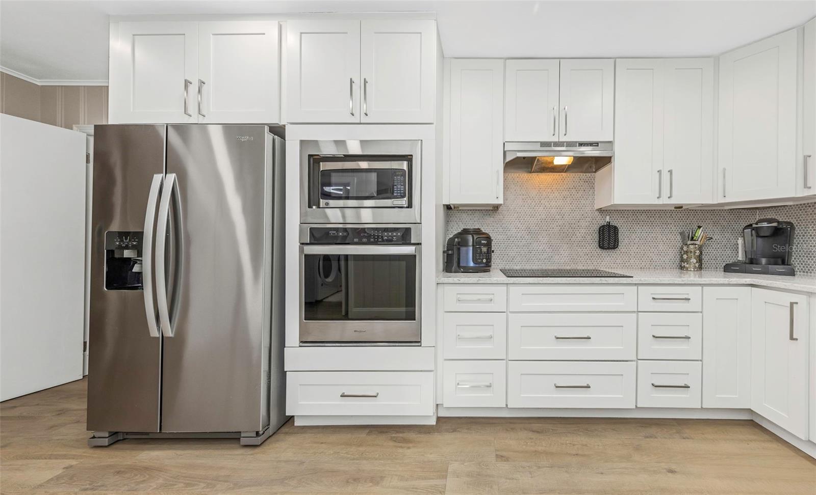 Image 13 of 54 For 6644 Gulfport Boulevard S