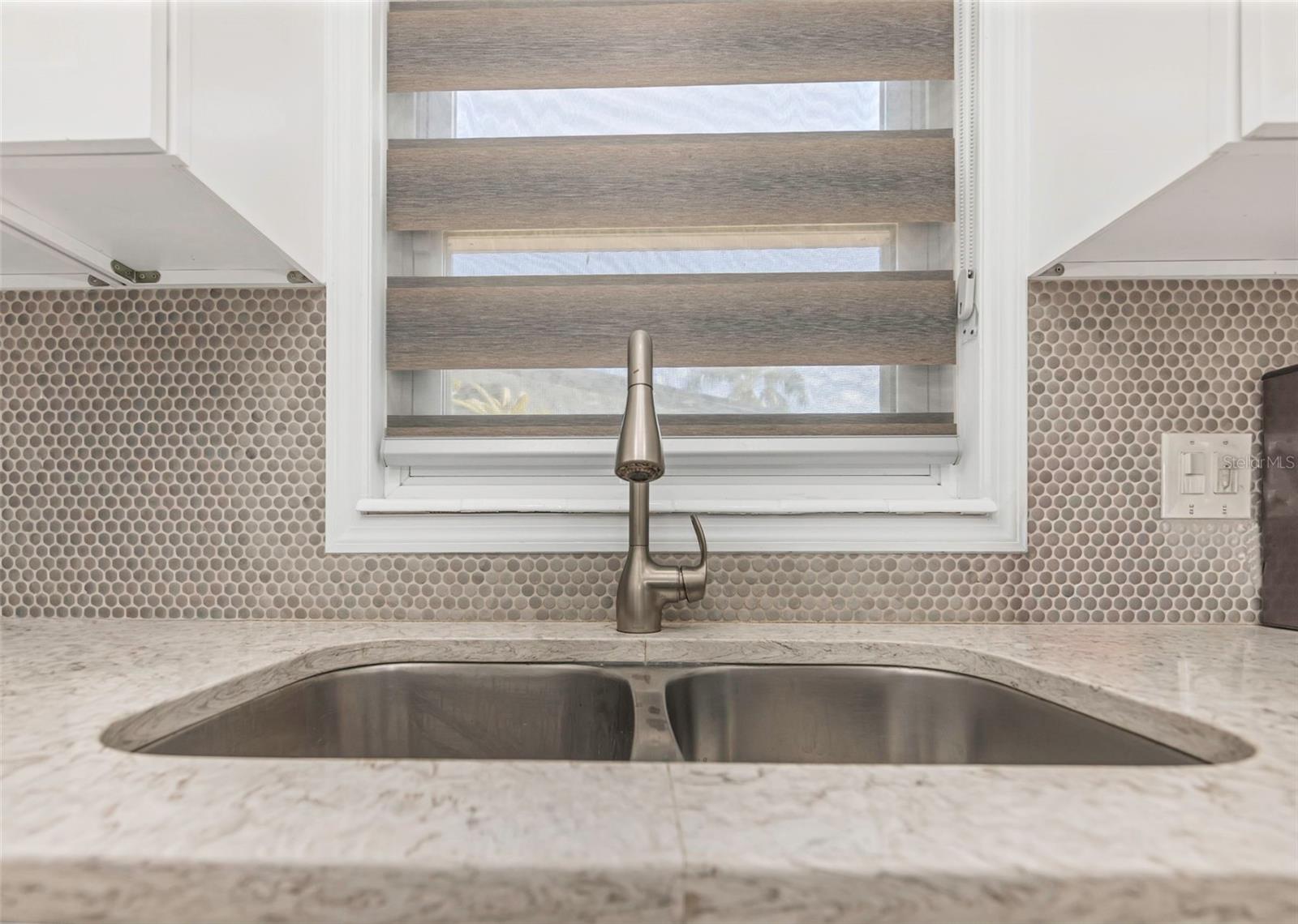 Image 15 of 54 For 6644 Gulfport Boulevard S