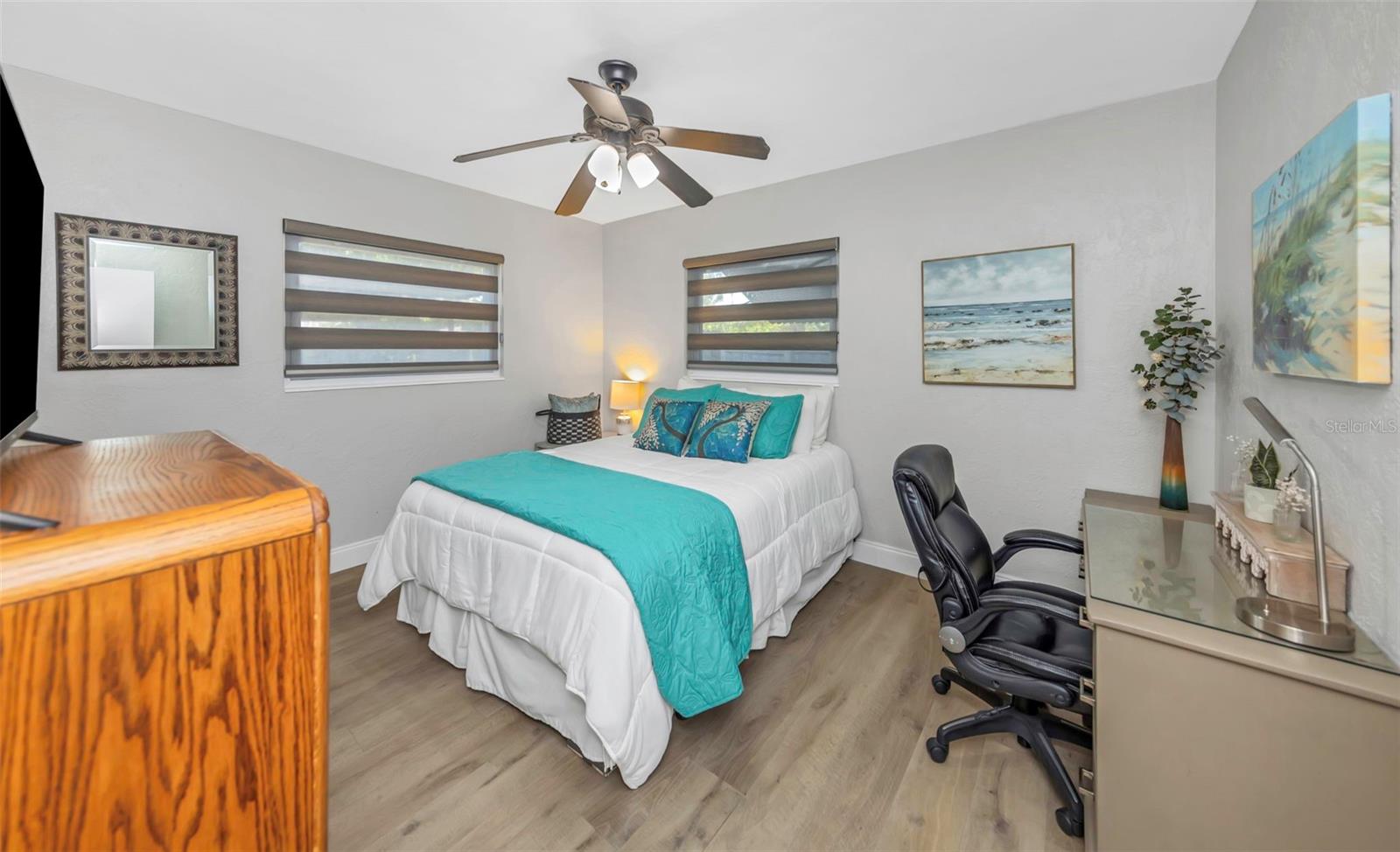 Image 30 of 54 For 6644 Gulfport Boulevard S