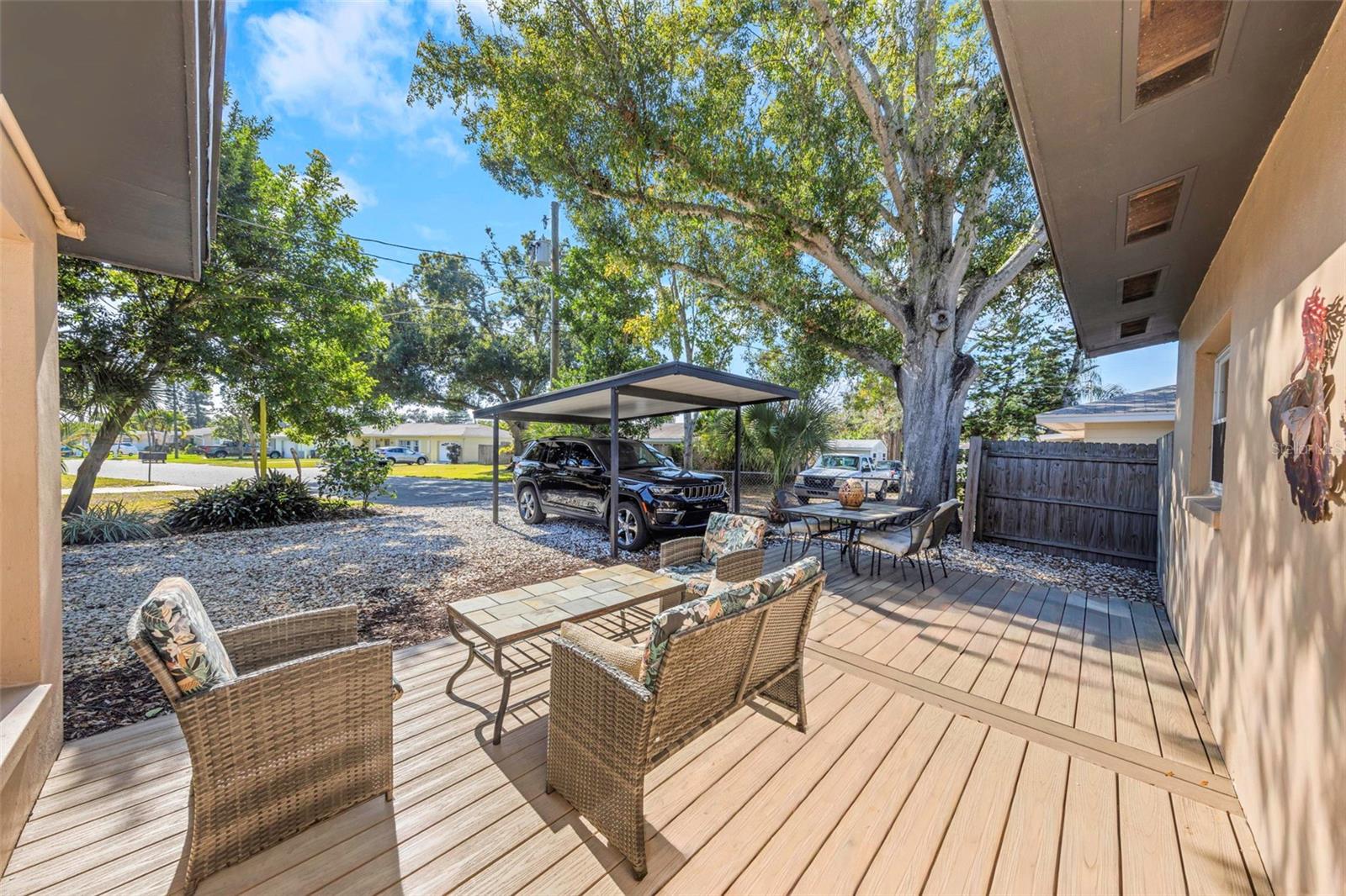 Image 32 of 54 For 6644 Gulfport Boulevard S