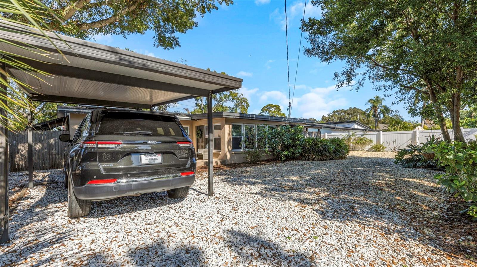 Image 39 of 54 For 6644 Gulfport Boulevard S