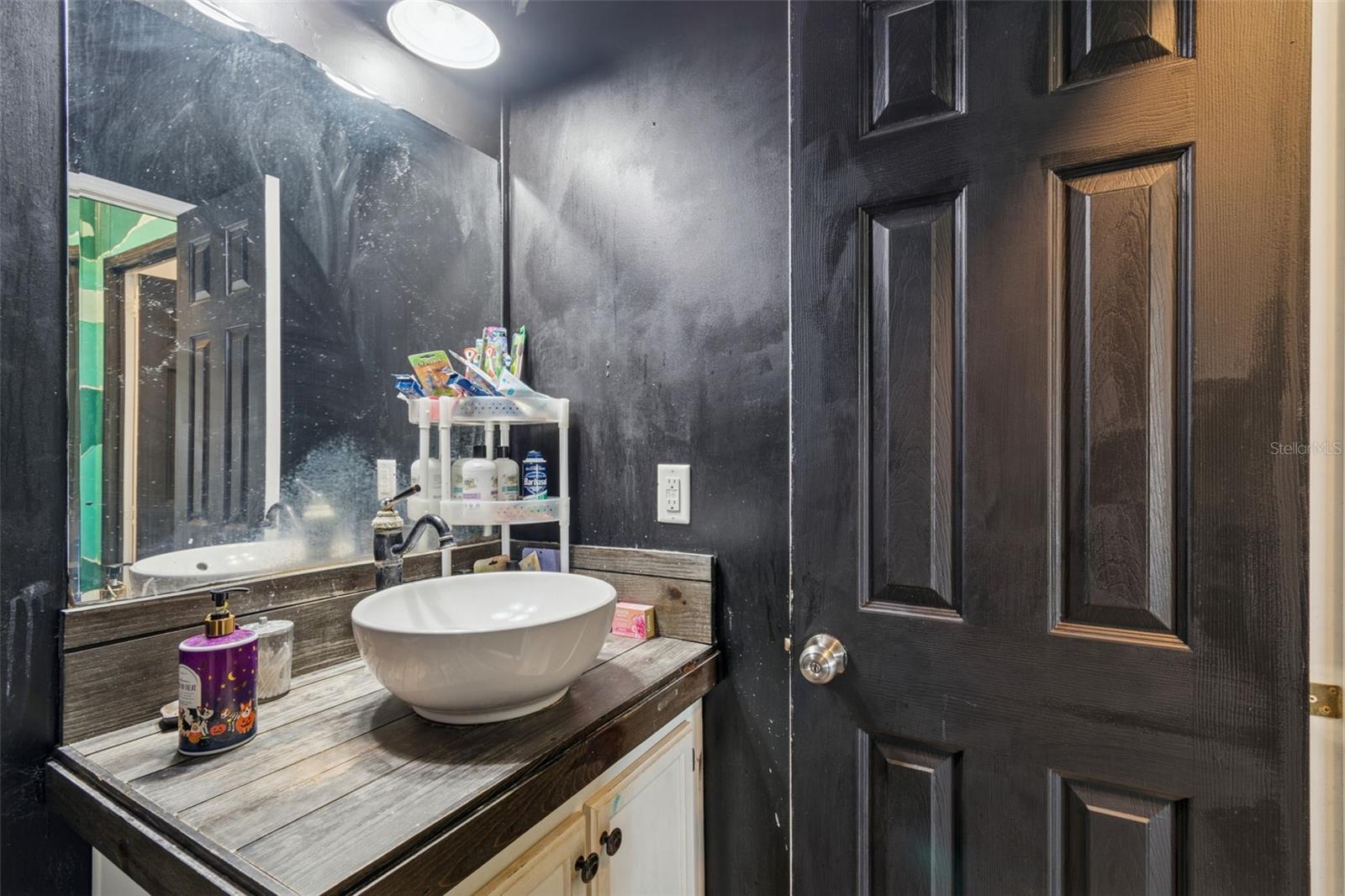 Image 18 of 43 For 3207 Mazie Drive