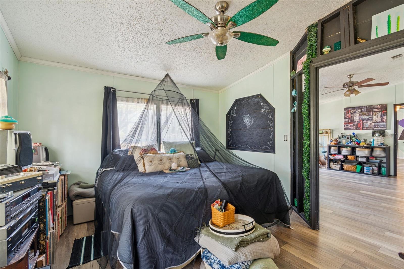 Image 22 of 43 For 3207 Mazie Drive