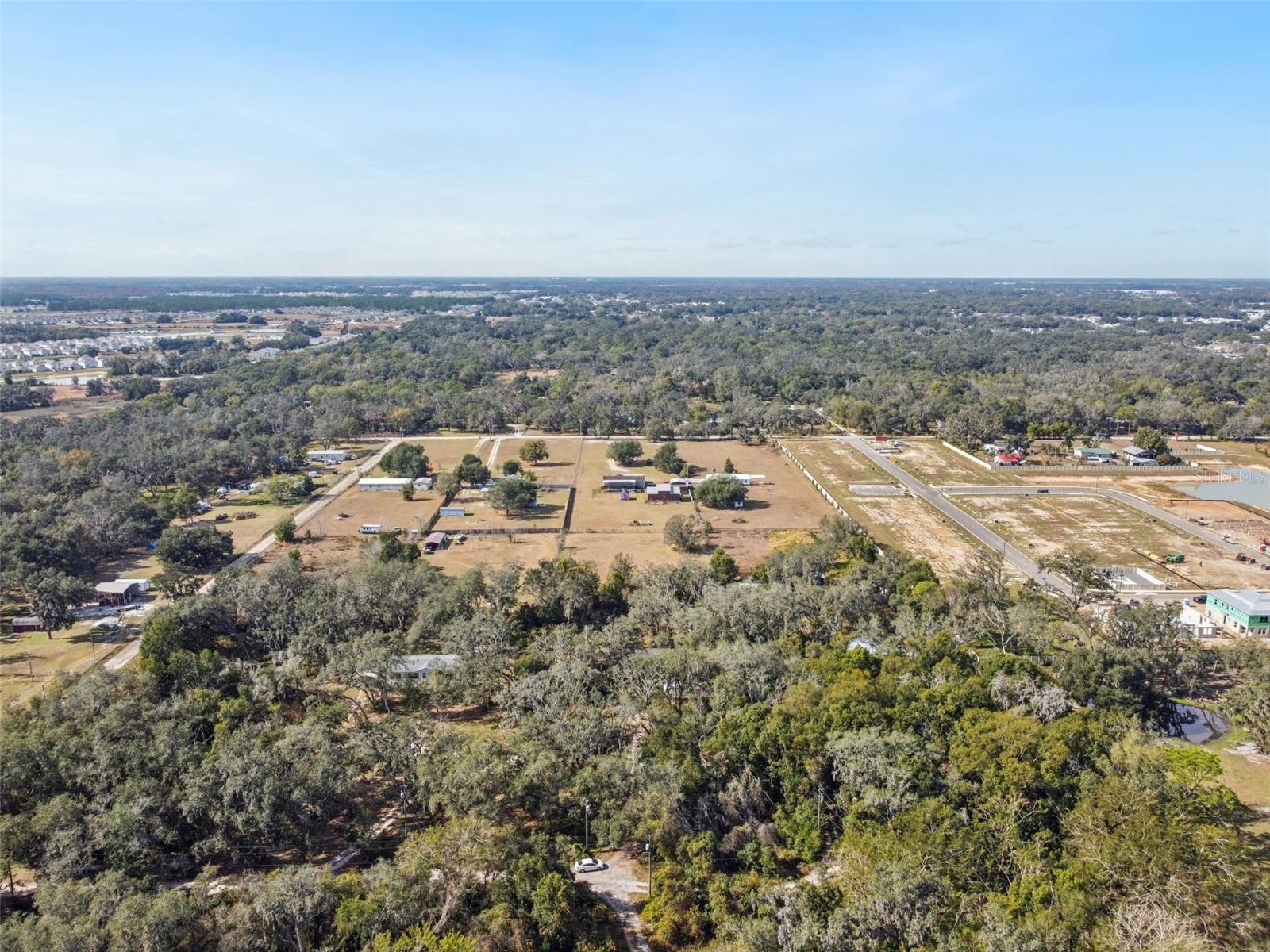 Image 40 of 43 For 3207 Mazie Drive