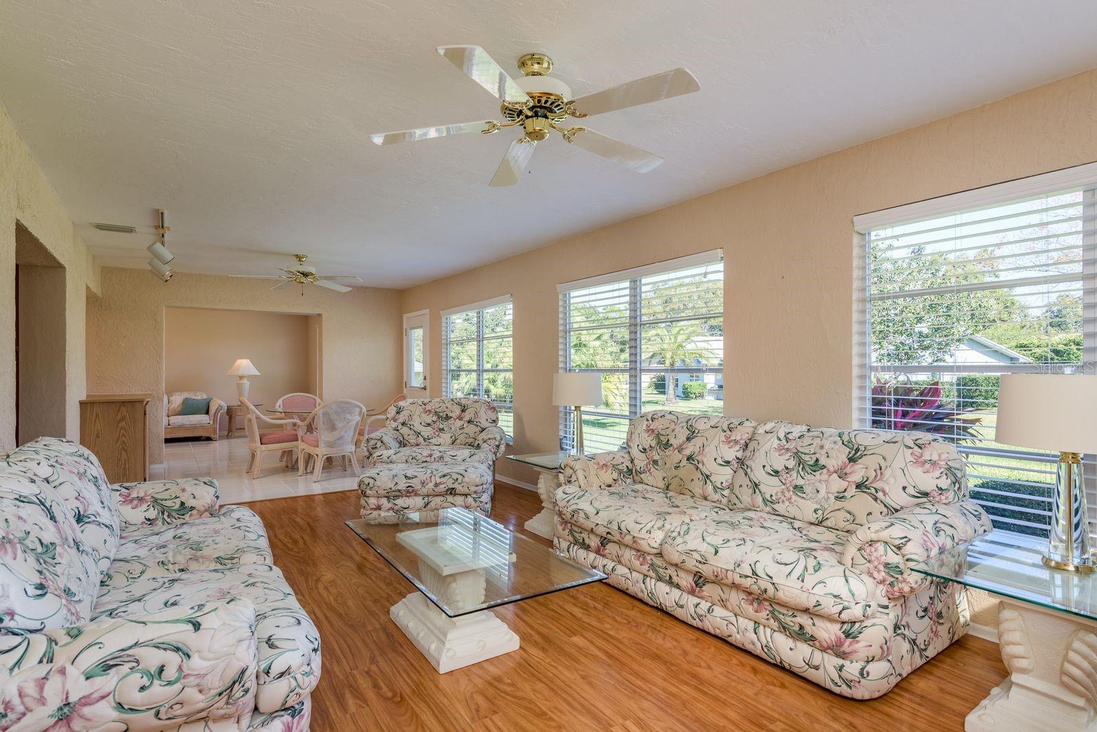 Image 24 of 82 For 3129 Brunswick Circle