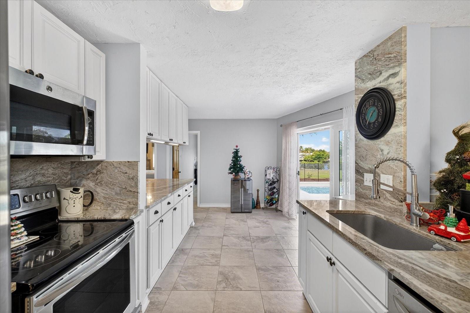 Image 14 of 64 For 853 Seacrest Drive