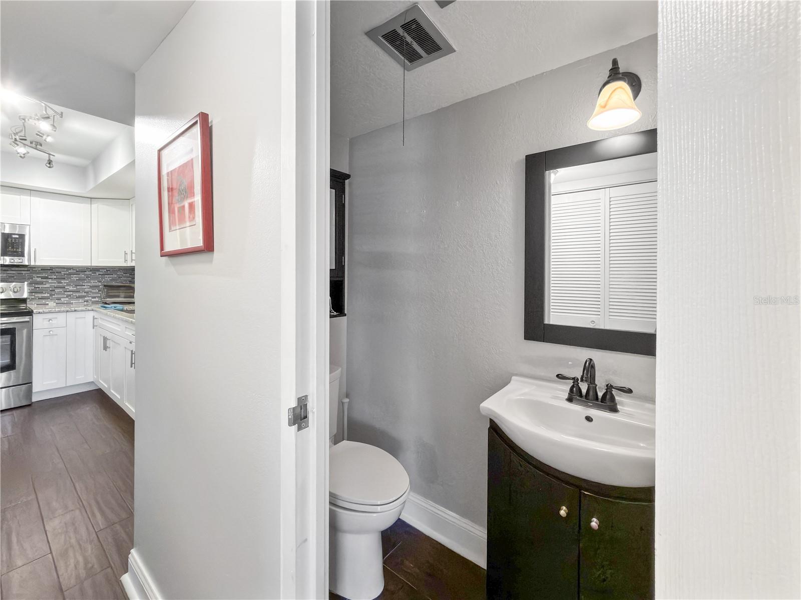 Image 12 of 35 For 8100 Dr Martin Luther King Jr Street N 202