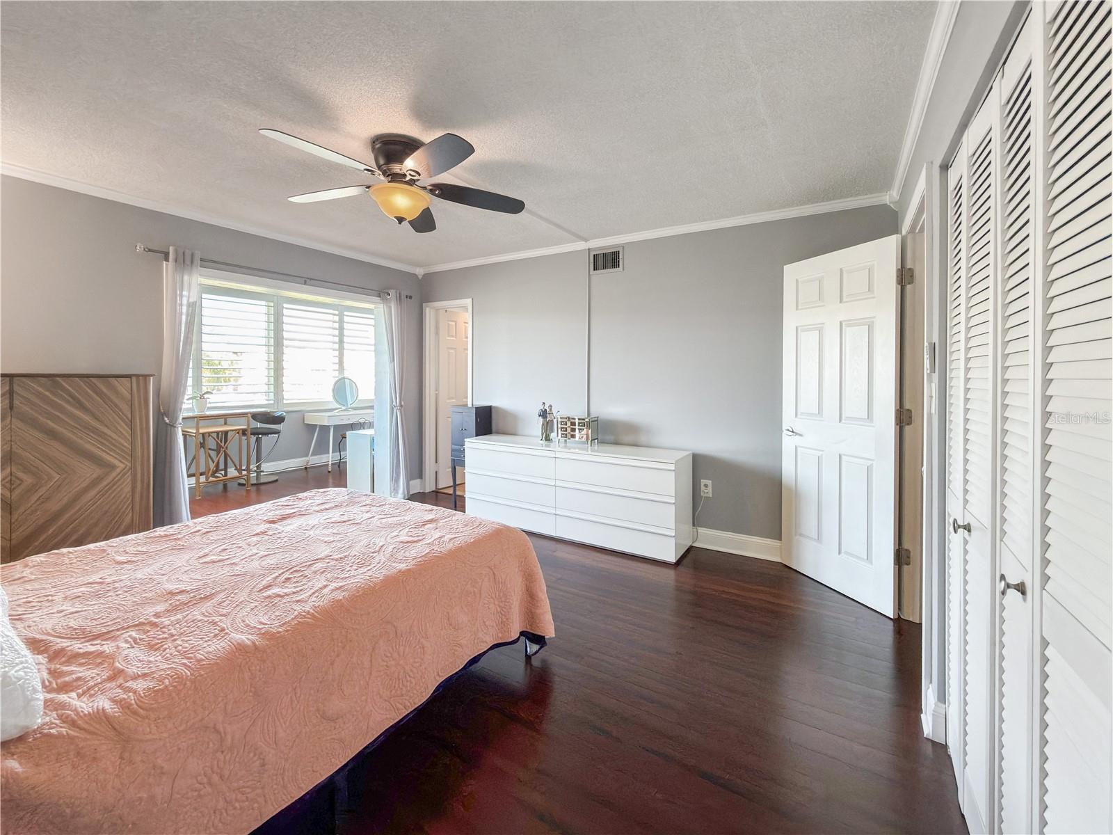 Image 21 of 35 For 8100 Dr Martin Luther King Jr Street N 202