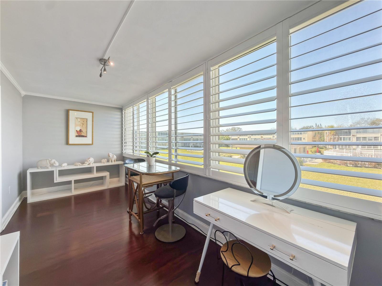 Image 26 of 35 For 8100 Dr Martin Luther King Jr Street N 202