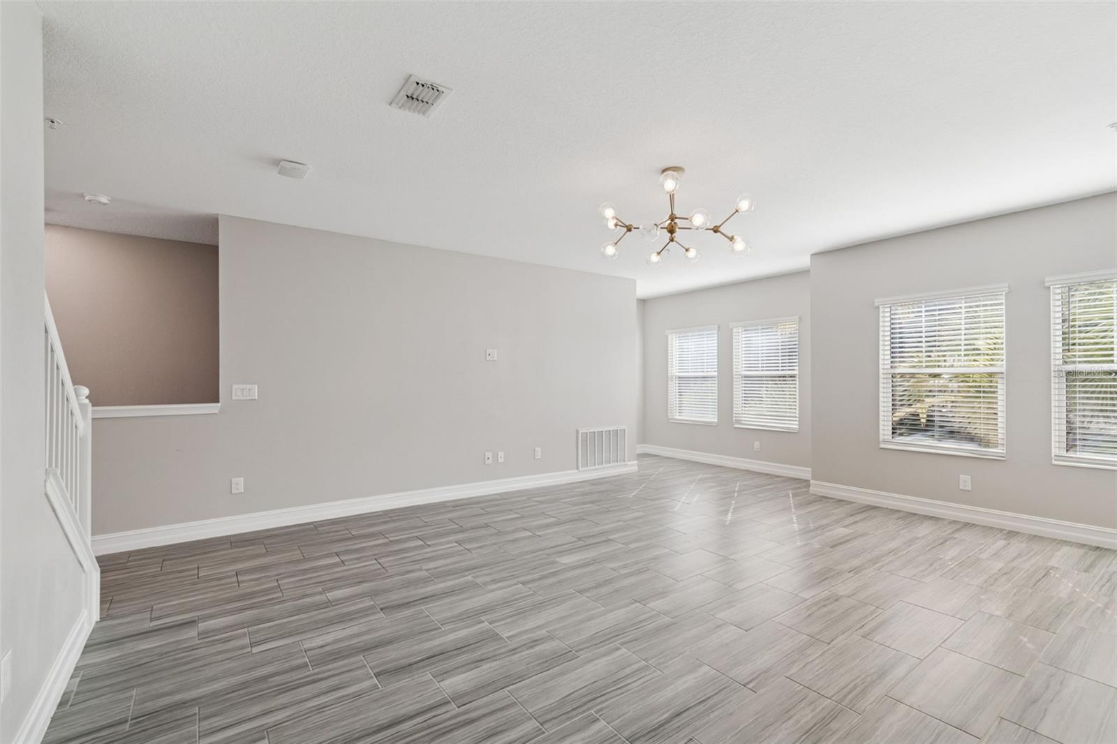 Image 18 of 70 For 4921 Paul Avenue 4