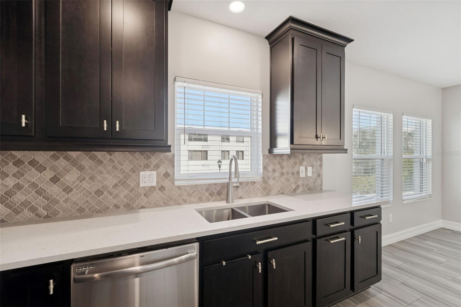 Image 35 of 70 For 4921 Paul Avenue 4