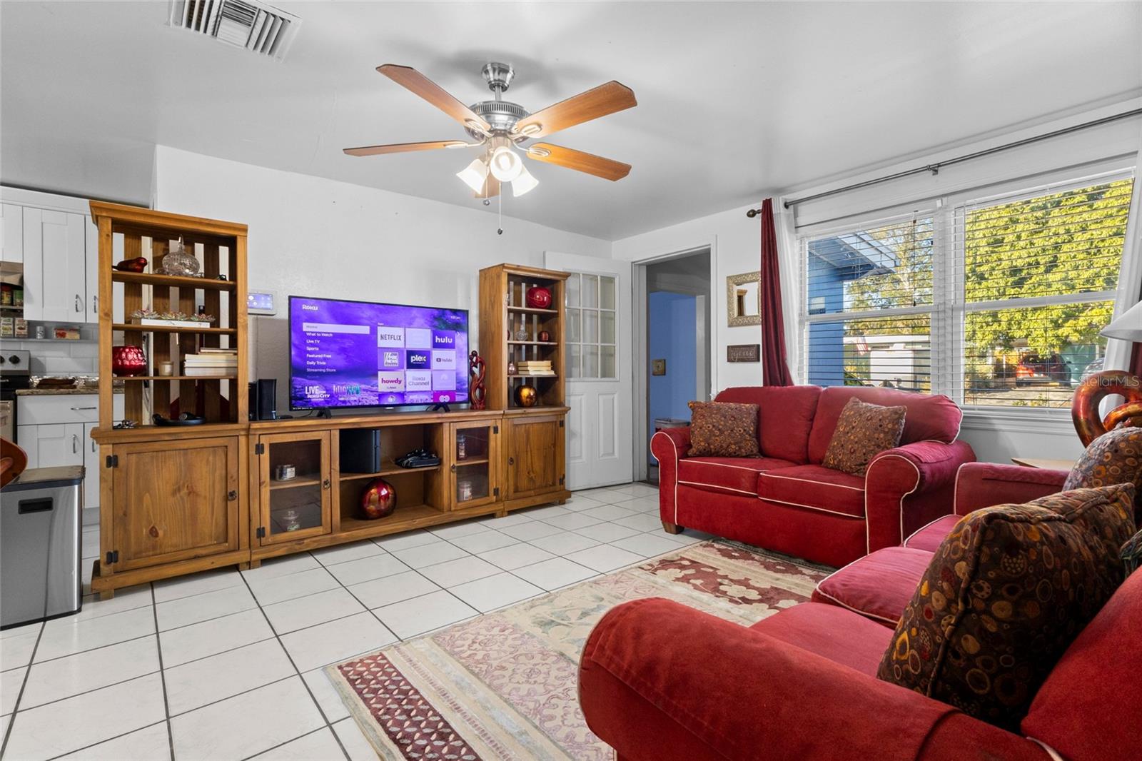 Image 13 of 28 For 10490 115th Avenue