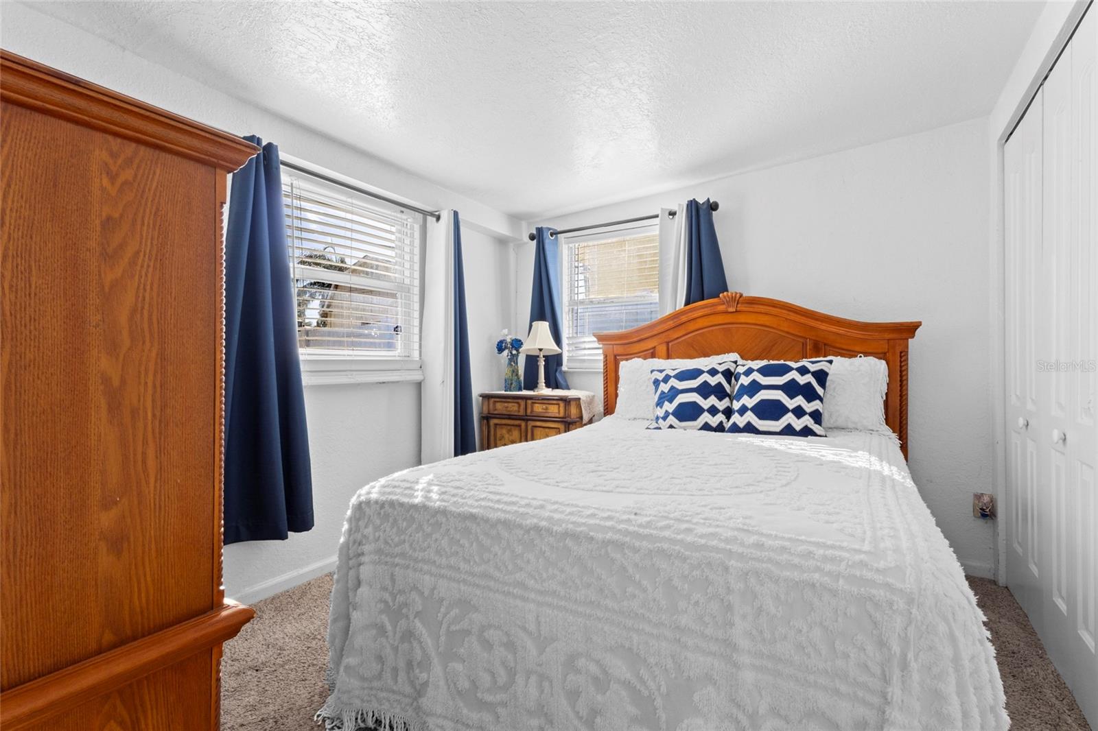 Image 4 of 28 For 10490 115th Avenue