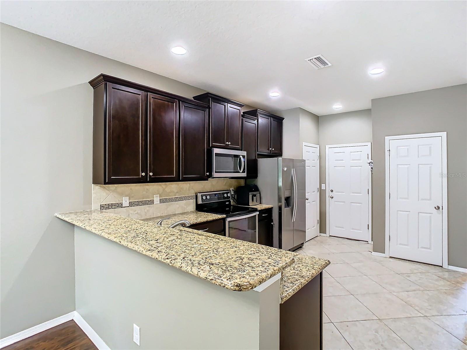 Image 28 of 31 For 4907 White Sanderling Court