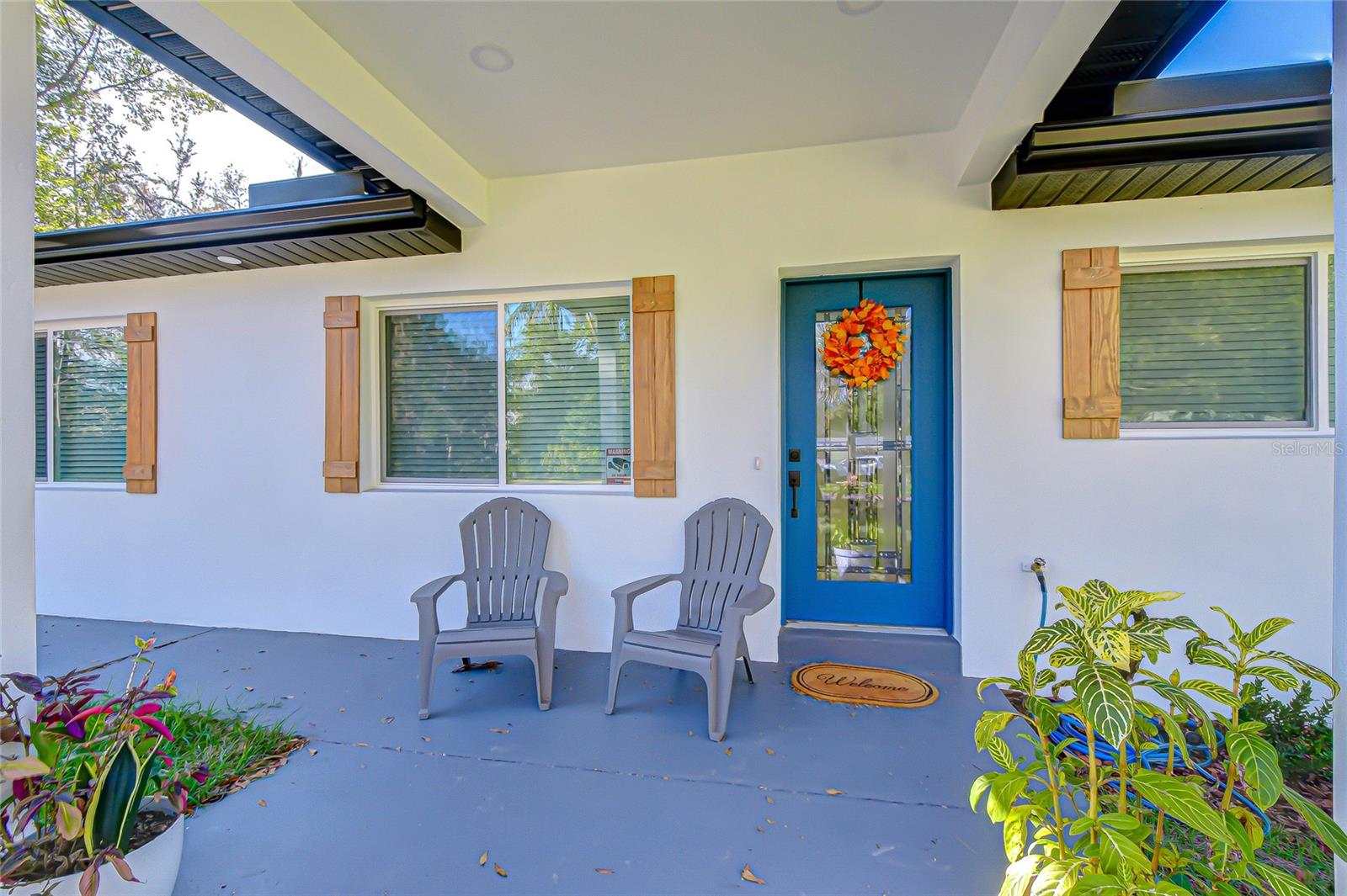 Image 4 of 33 For 909 Lake Charles Circle