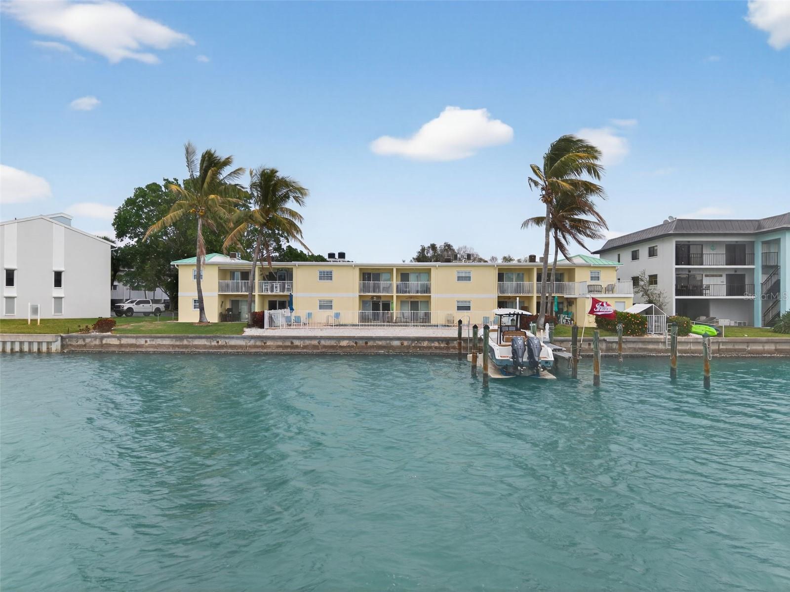 Image 24 of 28 For 12100 Capri Circle S 203