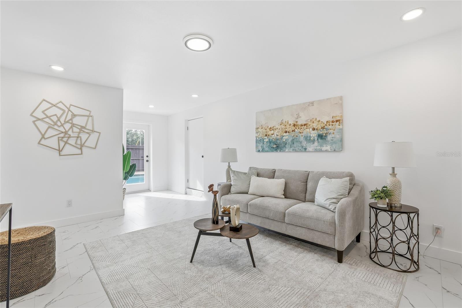 Image 13 of 38 For 4095 Locust Street Ne