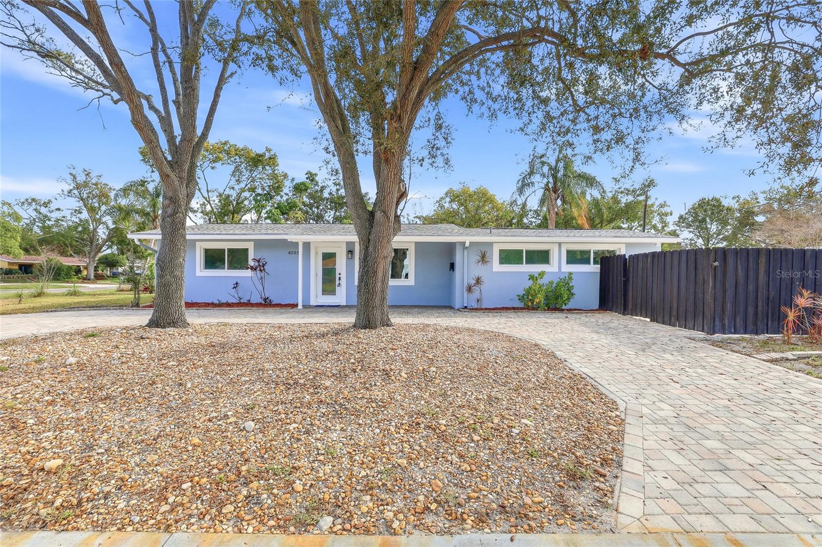 Image 37 of 38 For 4095 Locust Street Ne