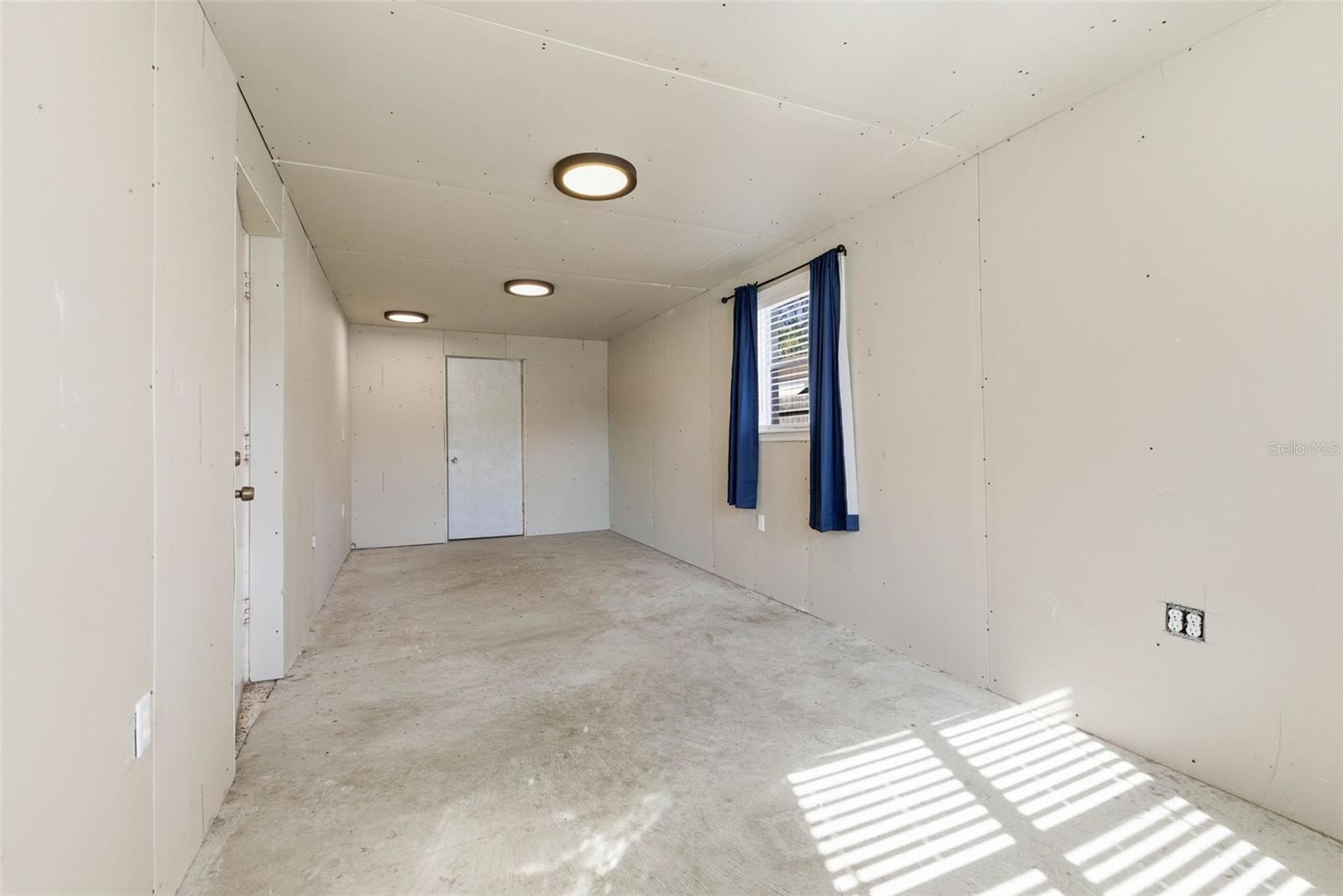 Image 11 of 25 For 3113 Dewey Street