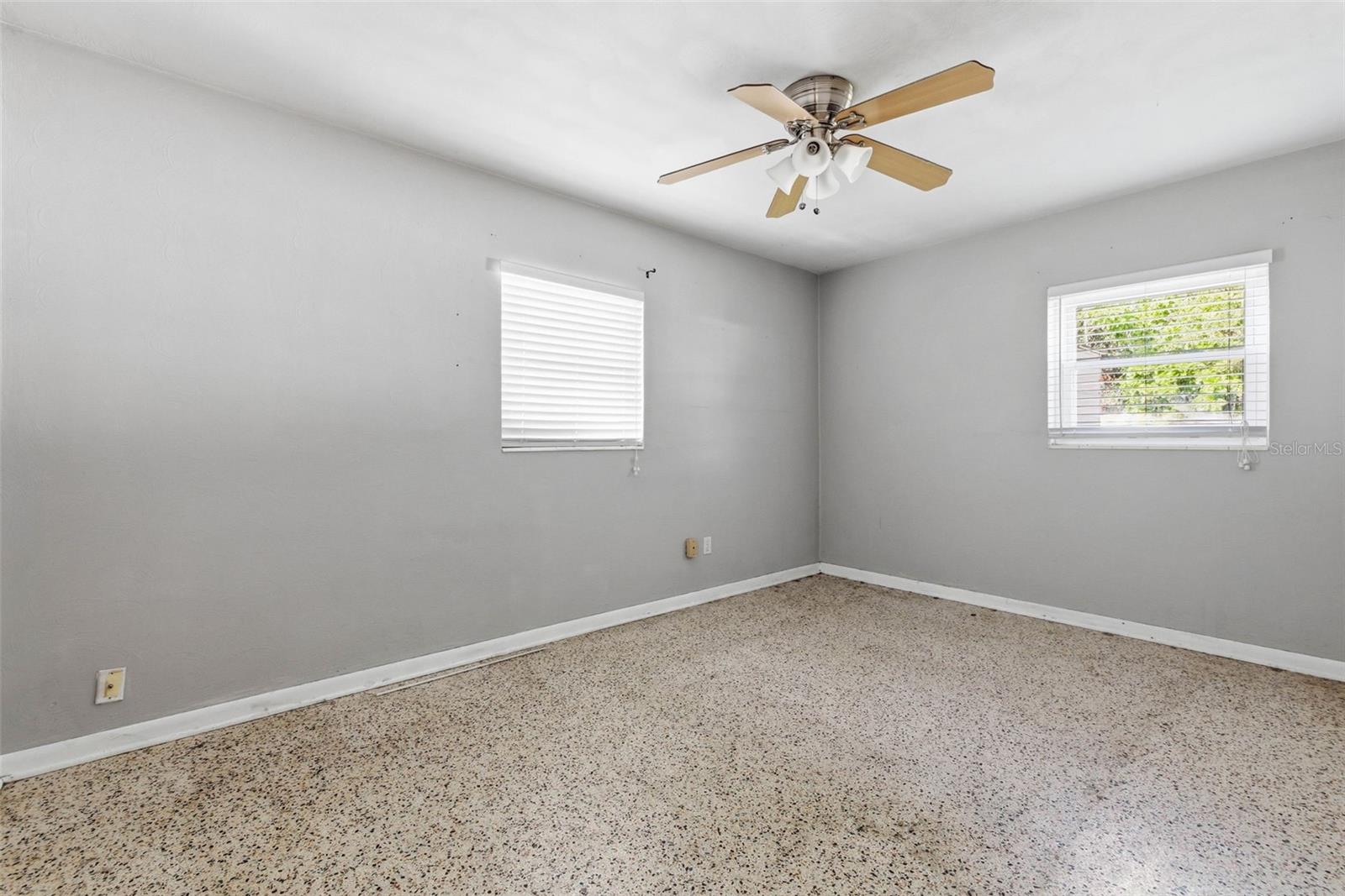 Image 15 of 25 For 3113 Dewey Street