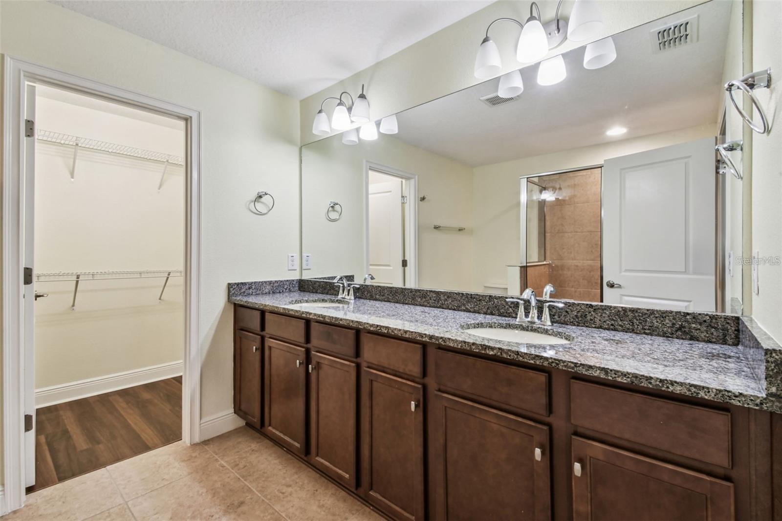 Image 32 of 46 For 17856 Althea Blue Place