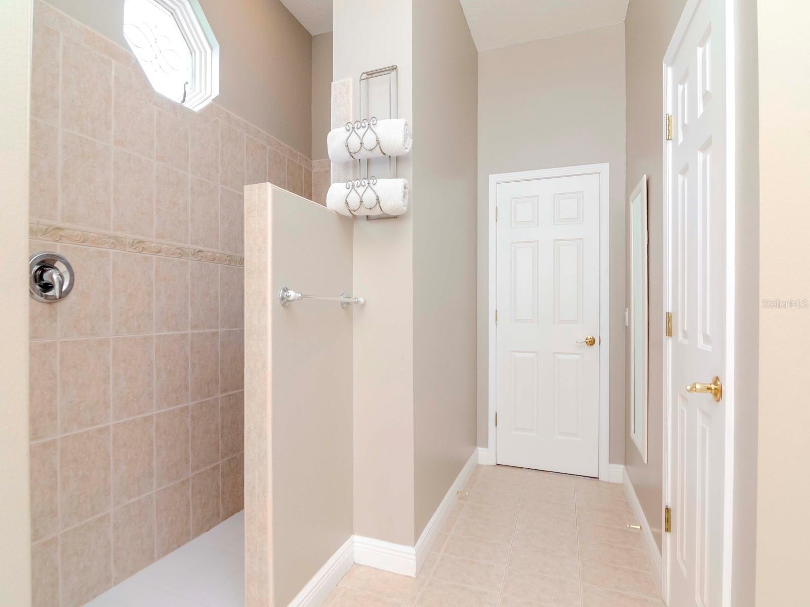 Image 32 of 92 For 320 Georgia Avenue