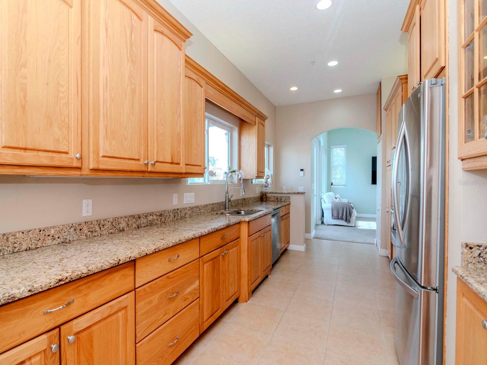 Image 53 of 92 For 320 Georgia Avenue